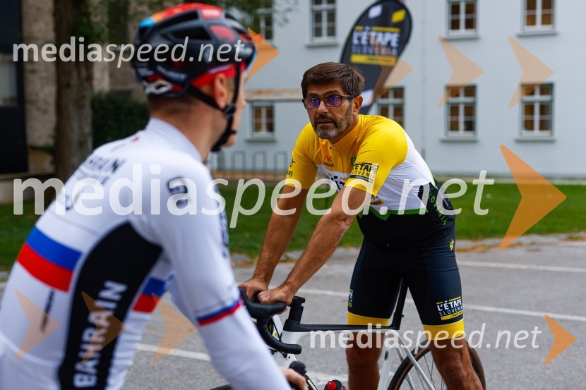  Matej Mohorič, cestni kolesar, ambasador L'Etape;  Matjaž Rakovec, župan Mestne občine KranjV Kranju predstavili L'Étape Slovenia by Tour de France