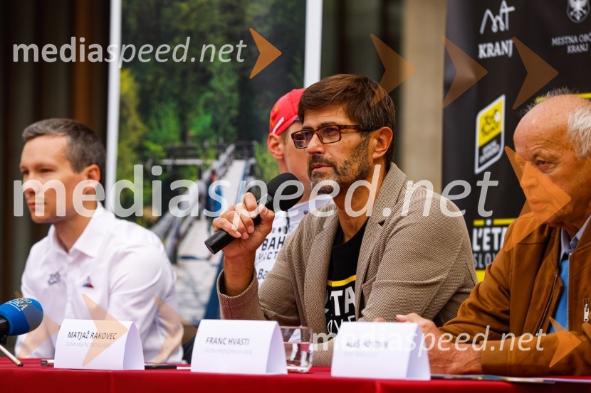  Matjaž Rakovec, župan Mestne občine Kranj;  Franc Hvasti, nekdanji kolesar, trener in selektorV Kranju predstavili L'Étape Slovenia by Tour de France