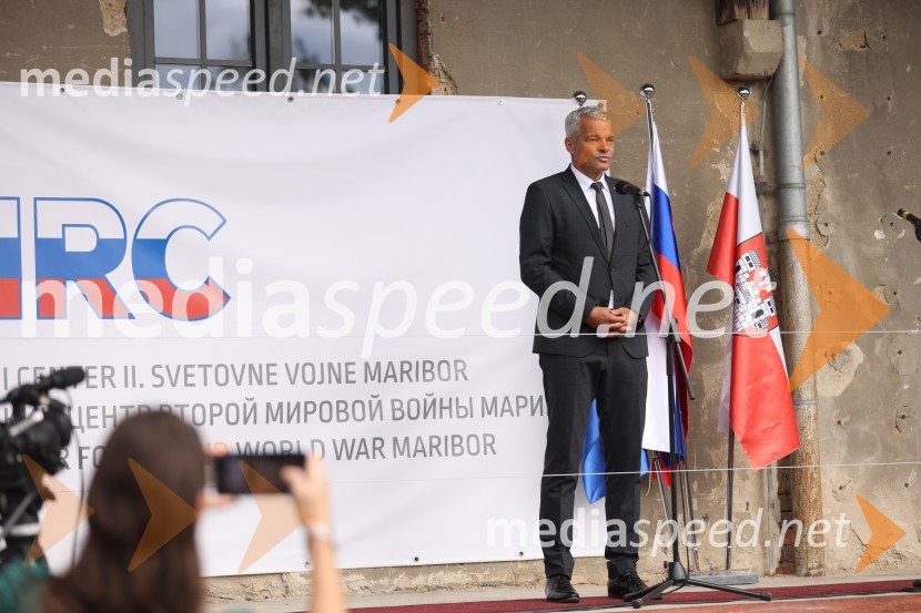  Saša Arsenovič, župan občine Maribor, podjetnikOdprtje muzeja Stalag XVIII-D, Maribor