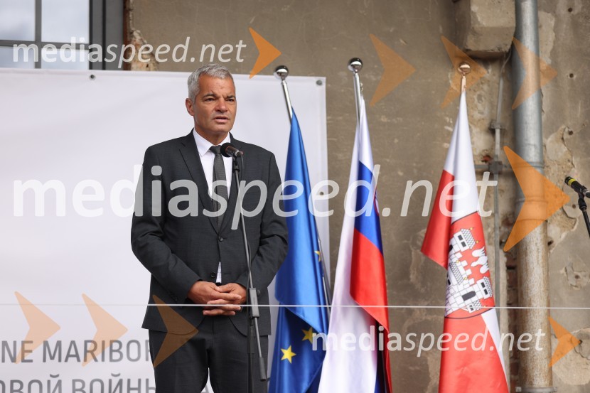  Saša Arsenovič, župan občine Maribor, podjetnikOdprtje muzeja Stalag XVIII-D, Maribor