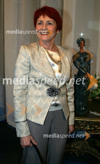 Slovenka leta 2005 - Mojca Senčar, predsednica slovenskega združenja za boj proti raku dojkSlovenka leta 2005