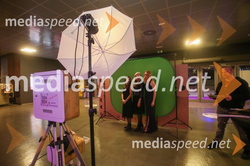 Ni čas za smrt, premiera filma v Mariboxu