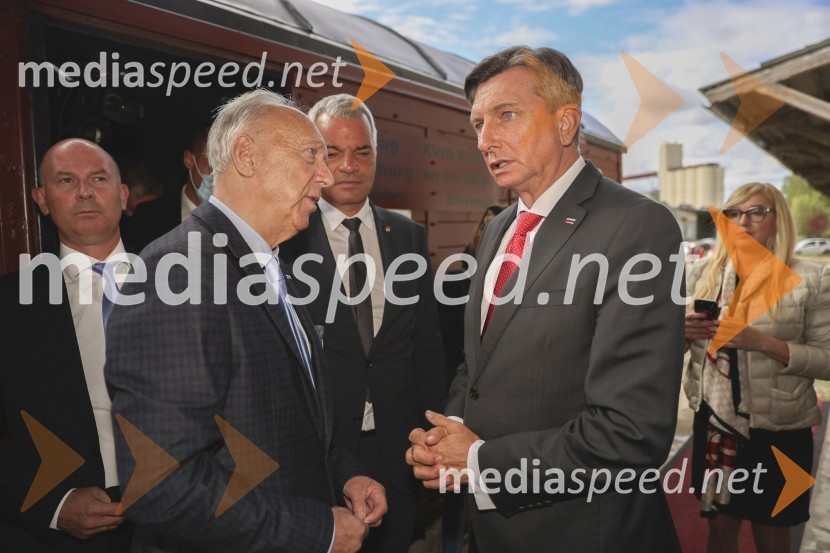  Janez  Ujčič, direktor Mednarodnega raziskovalnega centra druge svetovne vojne;  Saša Arsenovič, župan občine Maribor, podjetnik;  Borut Pahor, predsednik Republike SlovenijeOdprtje muzeja Stalag XVIII-D, Maribor