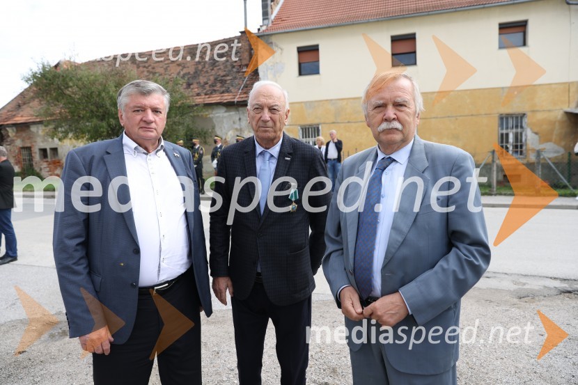  Marijan Križman, predsednik, Zveza združenj borcev za vrednote NOB Slovenije;  Janez  Ujčič, direktor Mednarodnega raziskovalnega centra druge svetovne vojne;  Marjan Šiftar, nekdanji ambasador v MakedonijiOdprtje muzeja Stalag XVIII-D, Maribor