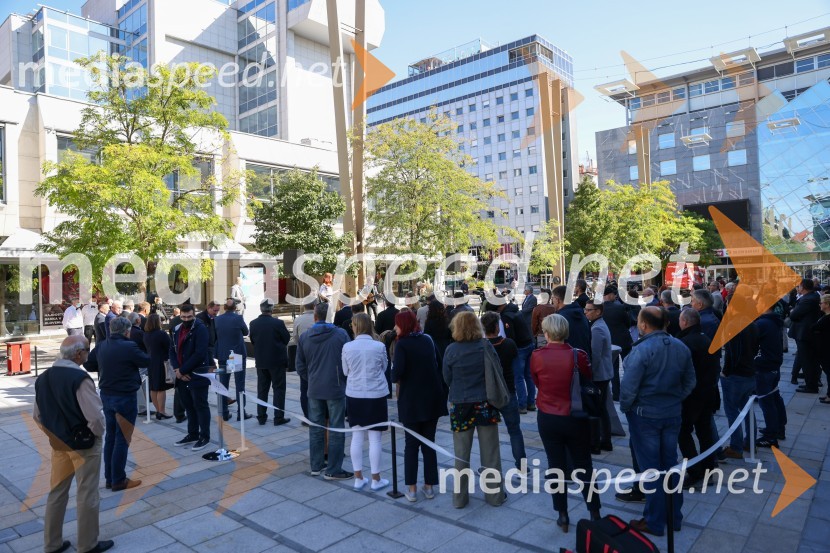 Dravske elektrarne Maribor ob 70. letnici odprle razstavo