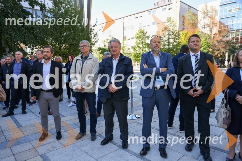 Dravske elektrarne Maribor ob 70. letnici odprle razstavo