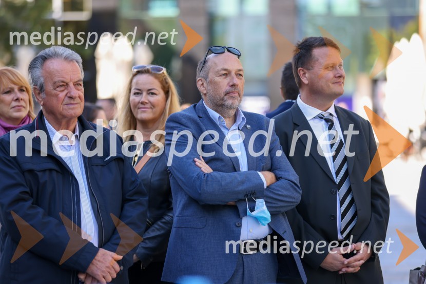 Dravske elektrarne Maribor ob 70. letnici odprle razstavo