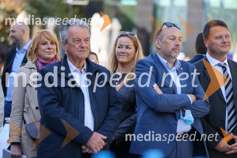 Dravske elektrarne Maribor ob 70. letnici odprle razstavo