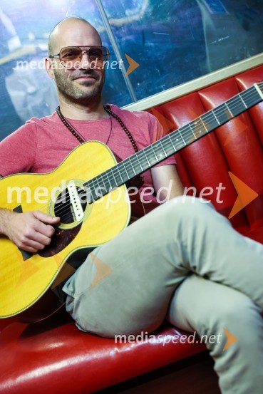  Rudi Bučar, glasbenikFrišno / Fresh – 1. Dan nove slovenske glasbe