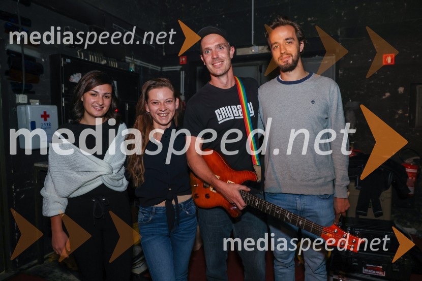 OkustičniFrišno / Fresh – 1. Dan nove slovenske glasbe