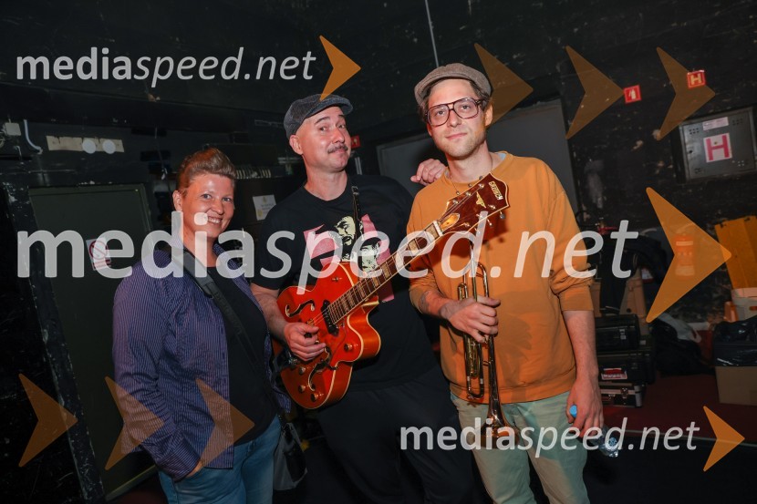 ManoucheFrišno / Fresh – 1. Dan nove slovenske glasbe