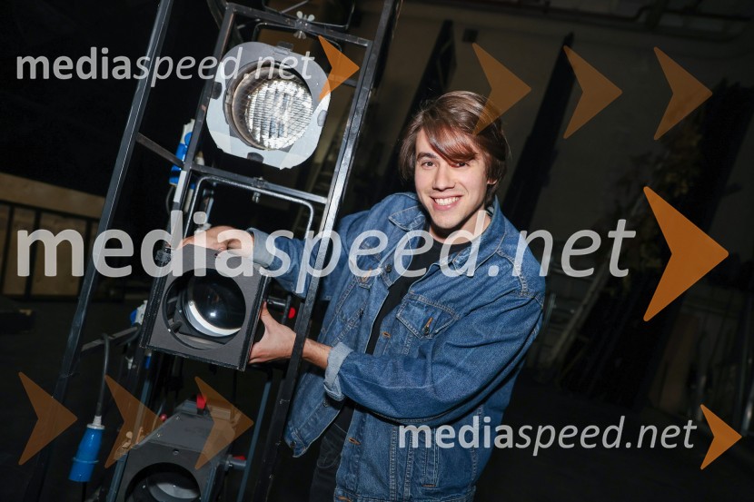  Bojan Cvjetićanin, Joker OutFrišno / Fresh – 1. Dan nove slovenske glasbe