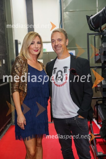  Lara Šiljevinac, pevka;  Jani Hace, glasbenikFrišno / Fresh – 1. Dan nove slovenske glasbe