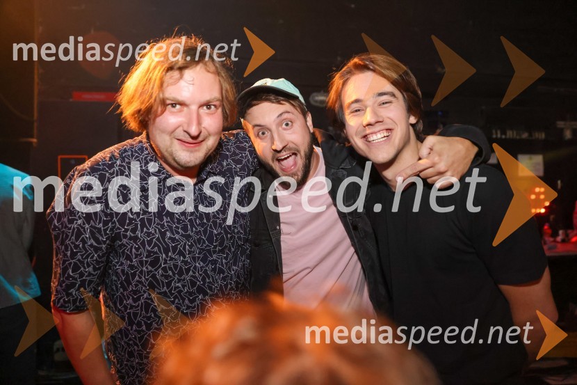  Gregor Stermecki, urednik, Radio Maribor;  Tine Matjašič, Alo!Stari;  Bojan Cvjetićanin, Joker OutFrišno / Fresh – 1. Dan nove slovenske glasbe