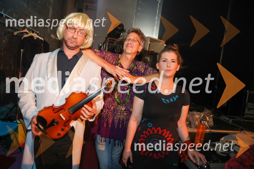  Iztok Cergol, glasbenik;  Goga Gorazd Sedmak, Zmelkoow;  Anuša Podgornik, ZmelkoowFrišno / Fresh – 1. Dan nove slovenske glasbe