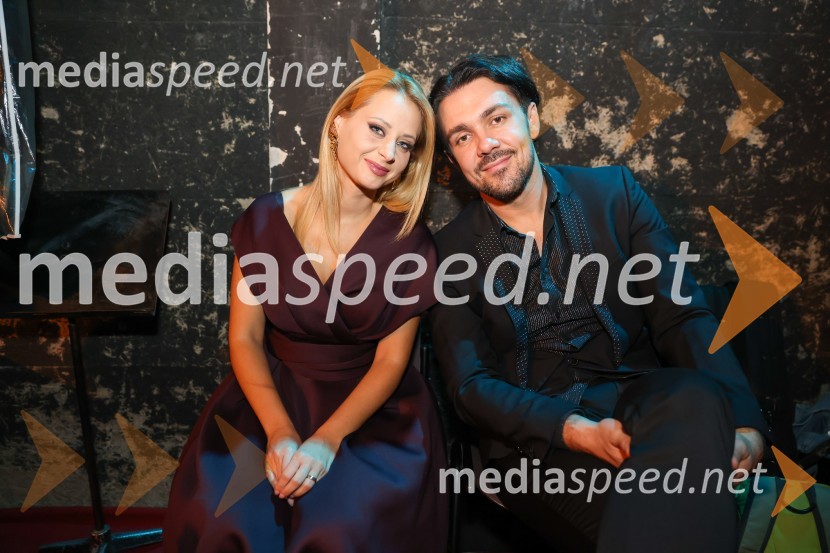  Marjetka Vovk, pevka, duo Maraaya;  Aleš Vovk - Raay, glasbenik, duo MaraayaFrišno / Fresh – 1. Dan nove slovenske glasbe