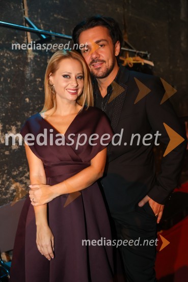  Marjetka Vovk, pevka, duo Maraaya;  Aleš Vovk - Raay, glasbenik, duo MaraayaFrišno / Fresh – 1. Dan nove slovenske glasbe