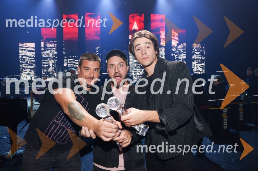  Matej Kosmačin, Alo!Stari;  Tine Matjašič, Alo!Stari;  Bojan Cvjetićanin, Joker OutFrišno / Fresh – 1. Dan nove slovenske glasbe