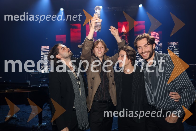  Jan  Peteh, Joker Out;  Kris  Guštin, Joker Out;  Bojan Cvjetićanin, Joker Out;  Martin  Jurkovič, Joker OutFrišno / Fresh – 1. Dan nove slovenske glasbe