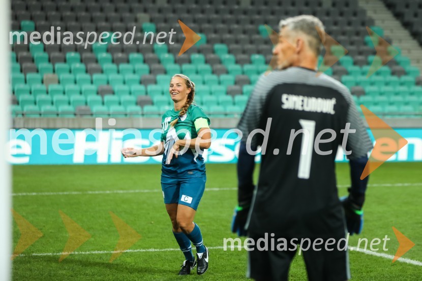  Tina Maze, bivša slovenska alpska smučarkaDobrodelni dogodek Fundacije Miroslava Cerarja