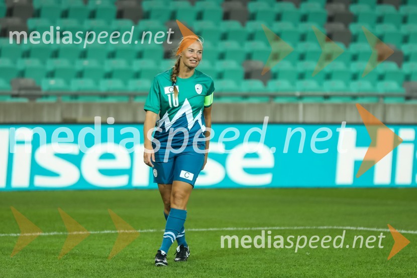  Tina Maze, bivša slovenska alpska smučarkaDobrodelni dogodek Fundacije Miroslava Cerarja