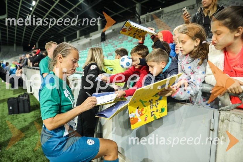  Tina Maze, bivša slovenska alpska smučarkaDobrodelni dogodek Fundacije Miroslava Cerarja