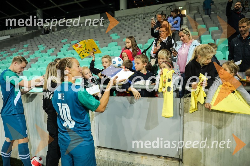  Tina Maze, bivša slovenska alpska smučarkaDobrodelni dogodek Fundacije Miroslava Cerarja