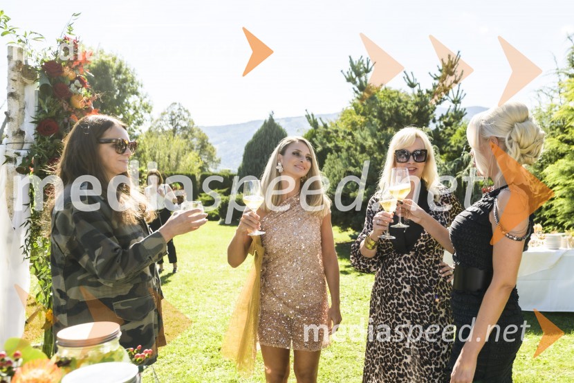  Pika  Zrim, The50thAvenue, Le Specs Slovenija;  Gordana Grandošek Whiddon, plesalka, lastnica blagovne znamke GGW;  Andreja  Medvedič, lastnica in direktorica Sense Wellness Cluba;  Carmen OsovnikarEkskluzivno druženje z Vražjimi damami