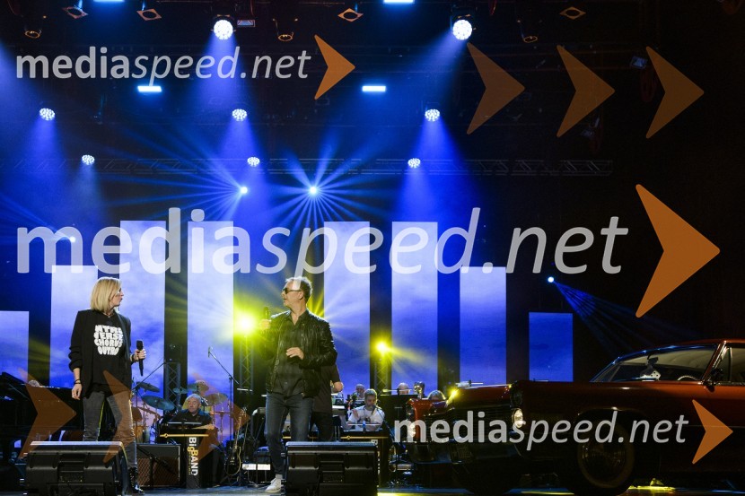  Lara Šiljevinac, pevka;  Jani Hace, glasbenikFrišno / Fresh – 1. Dan nove slovenske glasbe