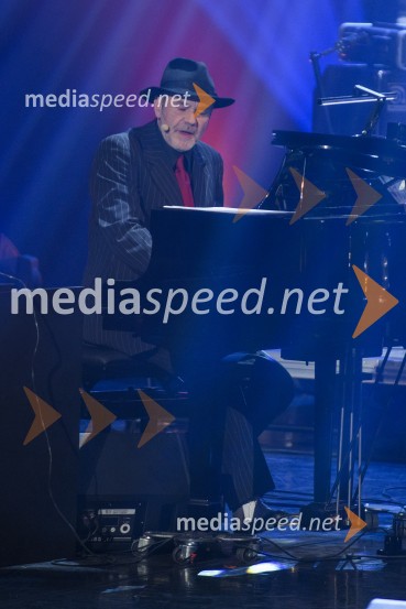  Jure Ivanušič, dramski igralec in glasbenikFrišno / Fresh – 1. Dan nove slovenske glasbe