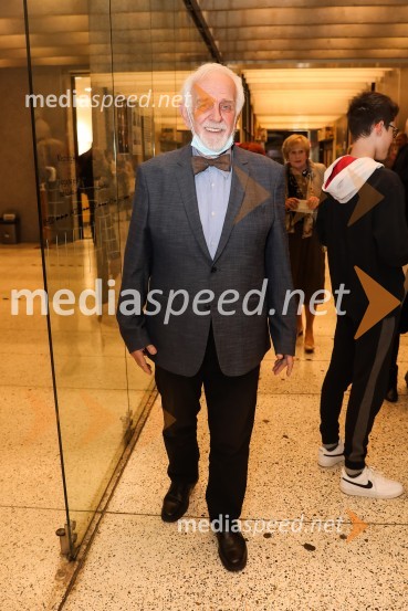  Mitja Meršol, novinar in politikČešnjev vrt, premiera komedije in podelitev Dnevnikove nagrade Tjaši Železnik