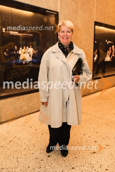  Irena  Butoln, germanistkaČešnjev vrt, premiera komedije in podelitev Dnevnikove nagrade Tjaši Železnik