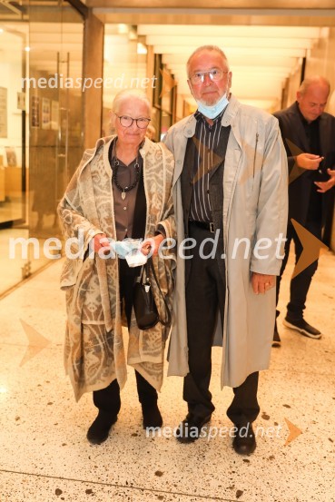 Češnjev vrt, premiera komedije in podelitev Dnevnikove nagrade Tjaši Železnik