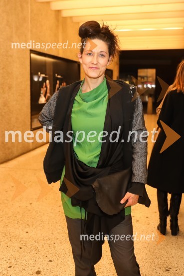 Češnjev vrt, premiera komedije in podelitev Dnevnikove nagrade Tjaši Železnik