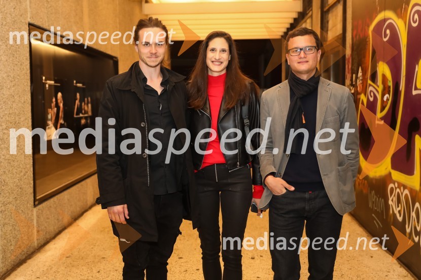 Češnjev vrt, premiera komedije in podelitev Dnevnikove nagrade Tjaši Železnik