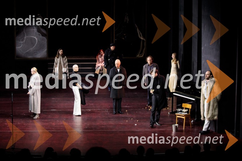 Češnjev vrt, premiera komedije in podelitev Dnevnikove nagrade Tjaši Železnik