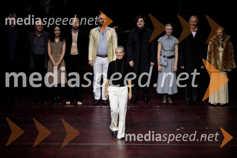 Češnjev vrt, premiera komedije in podelitev Dnevnikove nagrade Tjaši Železnik