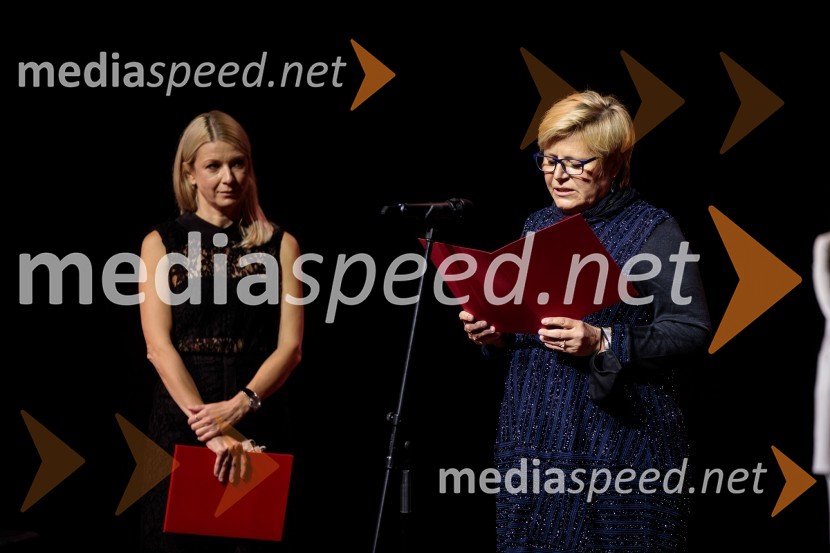  Tjaša  Železnik, igralka;  Tina Mahkota, prevajalkaČešnjev vrt, premiera komedije in podelitev Dnevnikove nagrade Tjaši Železnik