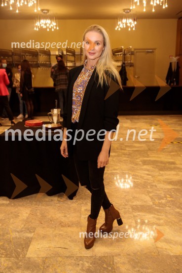 Češnjev vrt, premiera komedije in podelitev Dnevnikove nagrade Tjaši Železnik