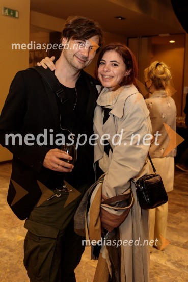  Branko Jordan, igralec;  ... Češnjev vrt, premiera komedije in podelitev Dnevnikove nagrade Tjaši Železnik