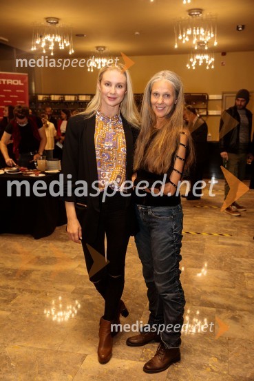  ... ;  Nataša Tič Ralijan, igralkaČešnjev vrt, premiera komedije in podelitev Dnevnikove nagrade Tjaši Železnik