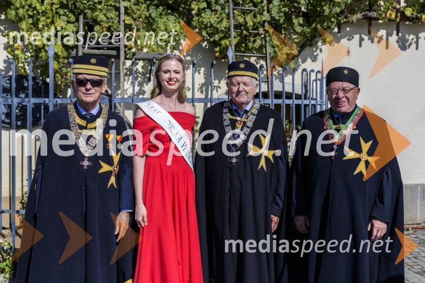  ... ;  Neža Jarc, Mariborska vinska kraljica 2020;  ... ;  ... 35. Svečana trgatev Stare trte