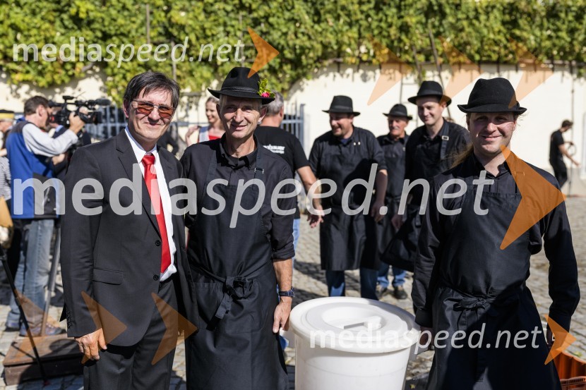 mag. Janez Valdhuber, Fakulteta za kmetijstvo in biosistemske vede Univerze v Mariboru35. Svečana trgatev Stare trte