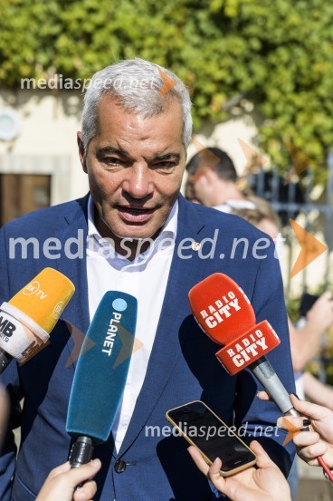  Saša Arsenovič, župan občine Maribor, podjetnik35. Svečana trgatev Stare trte