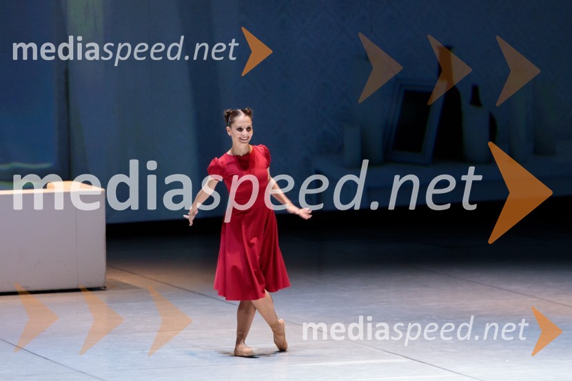  Ema Perić, baletna plesalkaNanine pesmi, glasbeno-plesna predstava