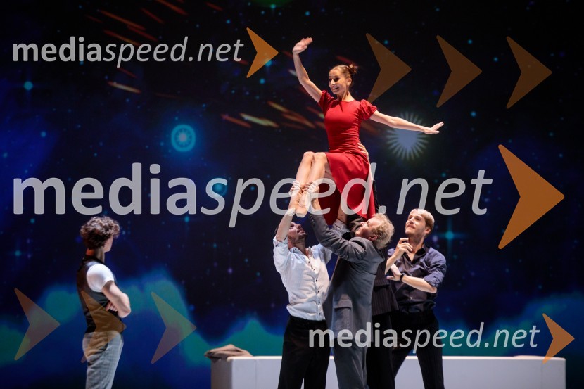  Ema Perić, baletna plesalkaNanine pesmi, glasbeno-plesna predstava