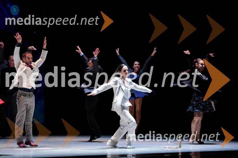  Nana Milčinski, pevkaNanine pesmi, glasbeno-plesna predstava