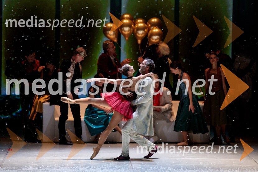  Ema Perić, baletna plesalka;  Tiberiu Marta, baletni plesalecNanine pesmi, glasbeno-plesna predstava