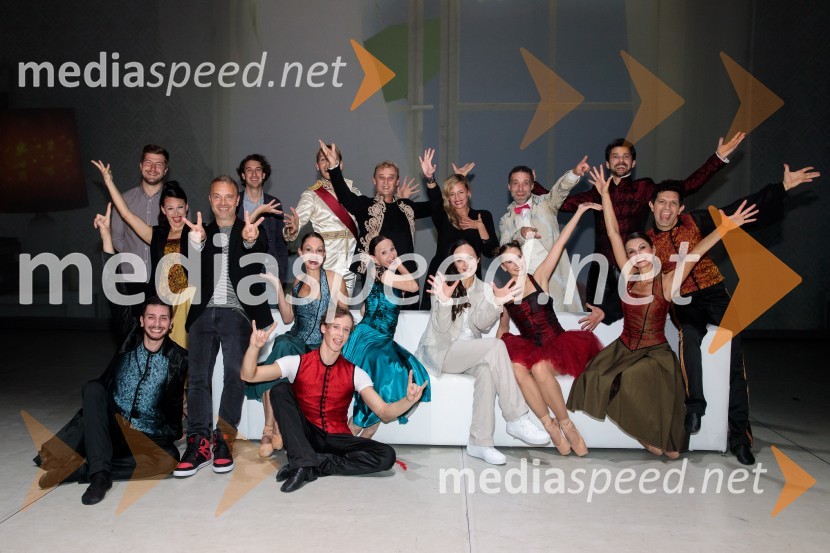 Nanine pesmi, glasbeno-plesna predstava