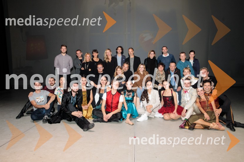 Nanine pesmi, glasbeno-plesna predstava